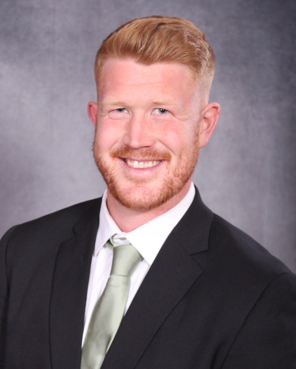 Assistant Coach Forrest Hicks